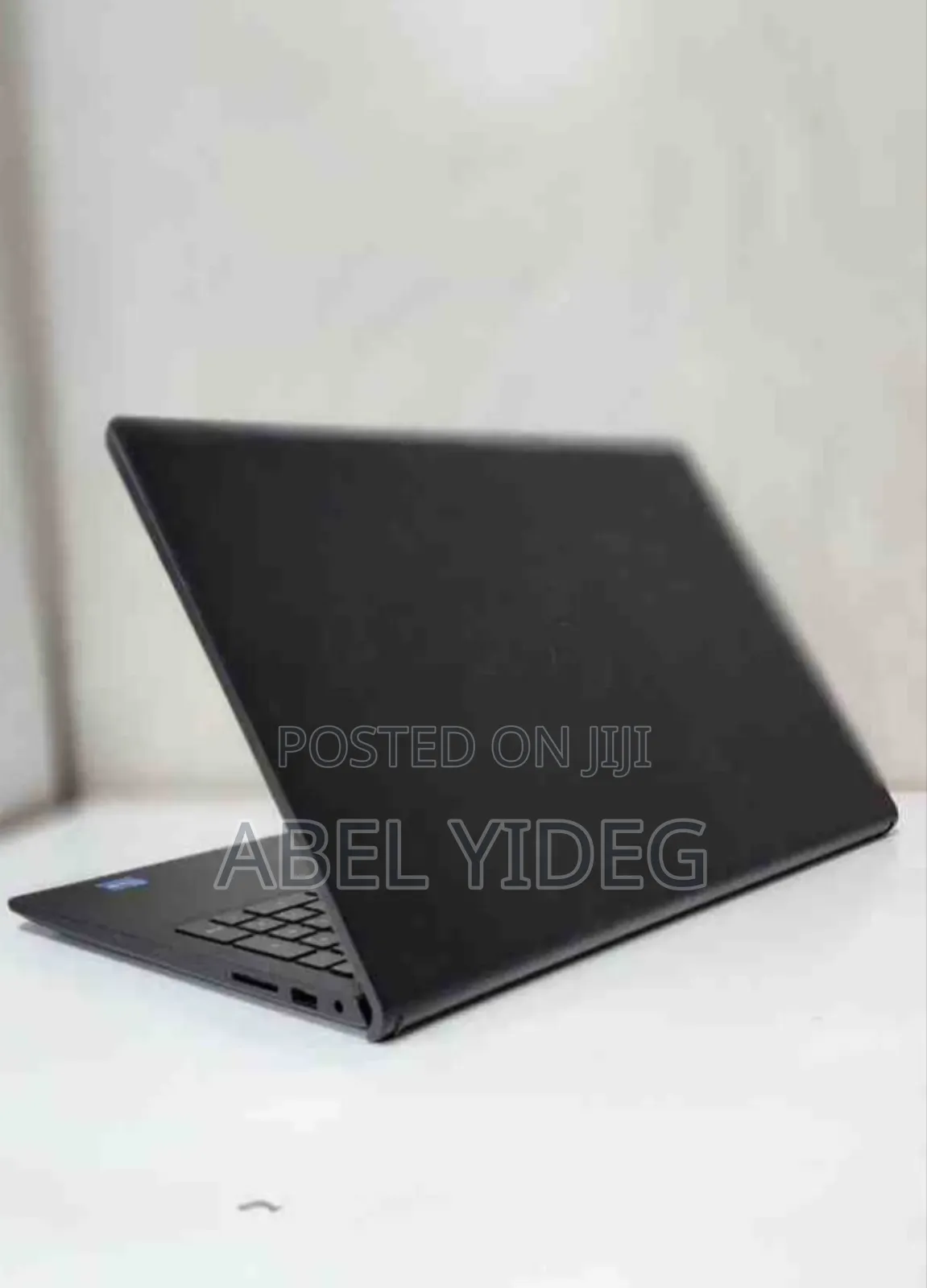 New Laptop Dell Inspiron 15 8GB Intel Core I5 SSD 512GB