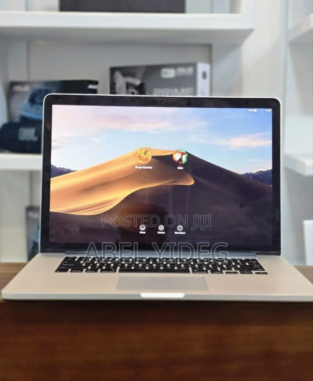 New Laptop Apple MacBook Pro 2015 16GB Intel Core I7 SSD 512GB