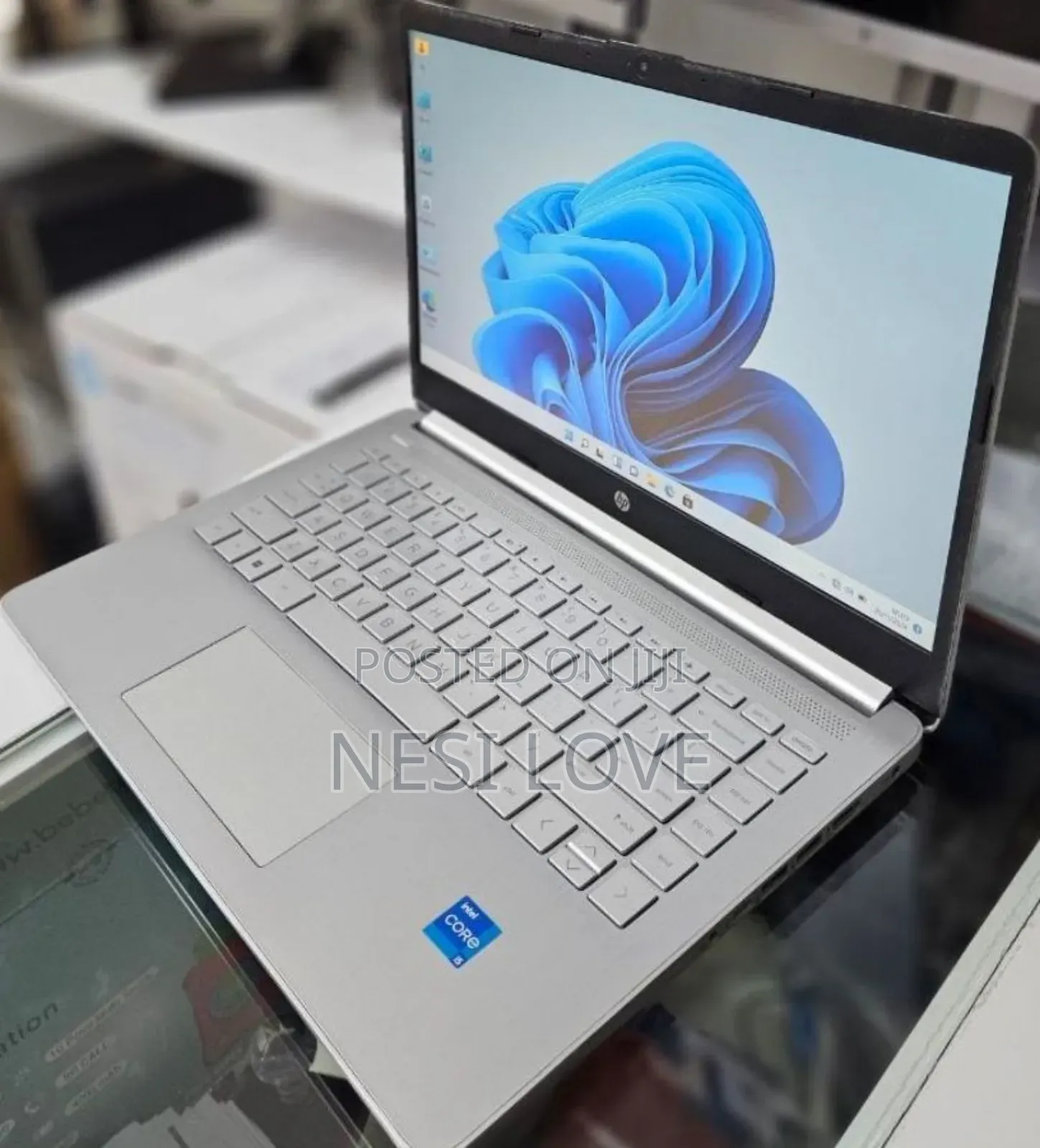 New Laptop HP Stream Notebook 8GB Intel Core I5 SSD 512GB