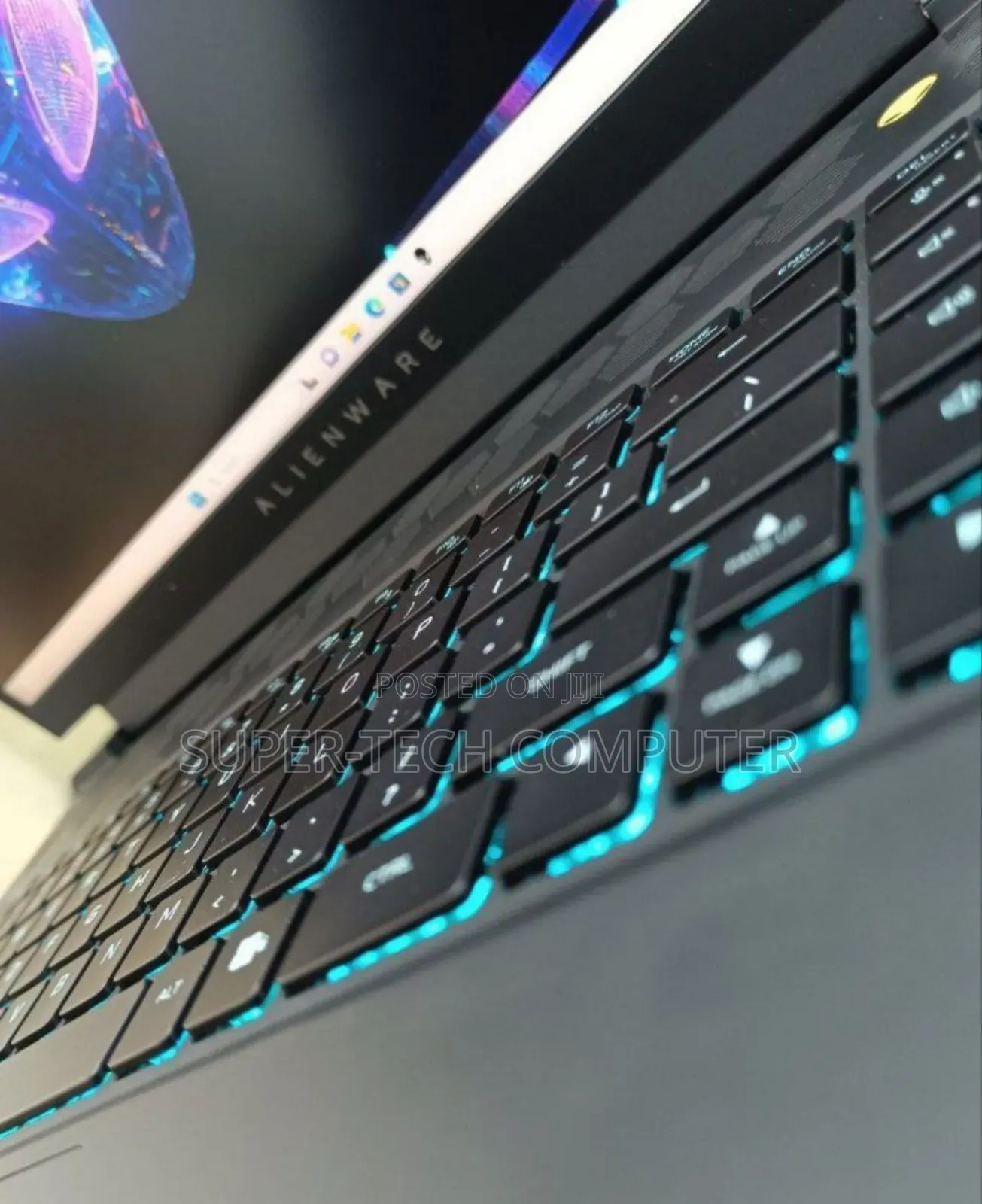 New Laptop Alienware M17x R2 16GB Intel Core I7 SSD 1T