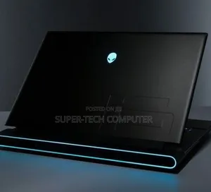 New Laptop Alienware M17x R2 16GB Intel Core I7 SSD 1T