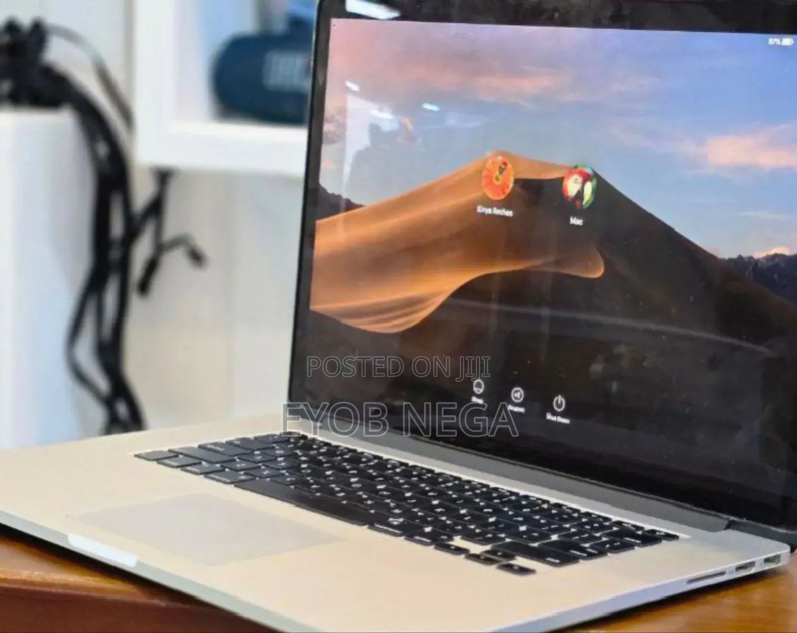 New Laptop Apple MacBook Pro 2015 16GB Intel Core I7 SSD 512GB