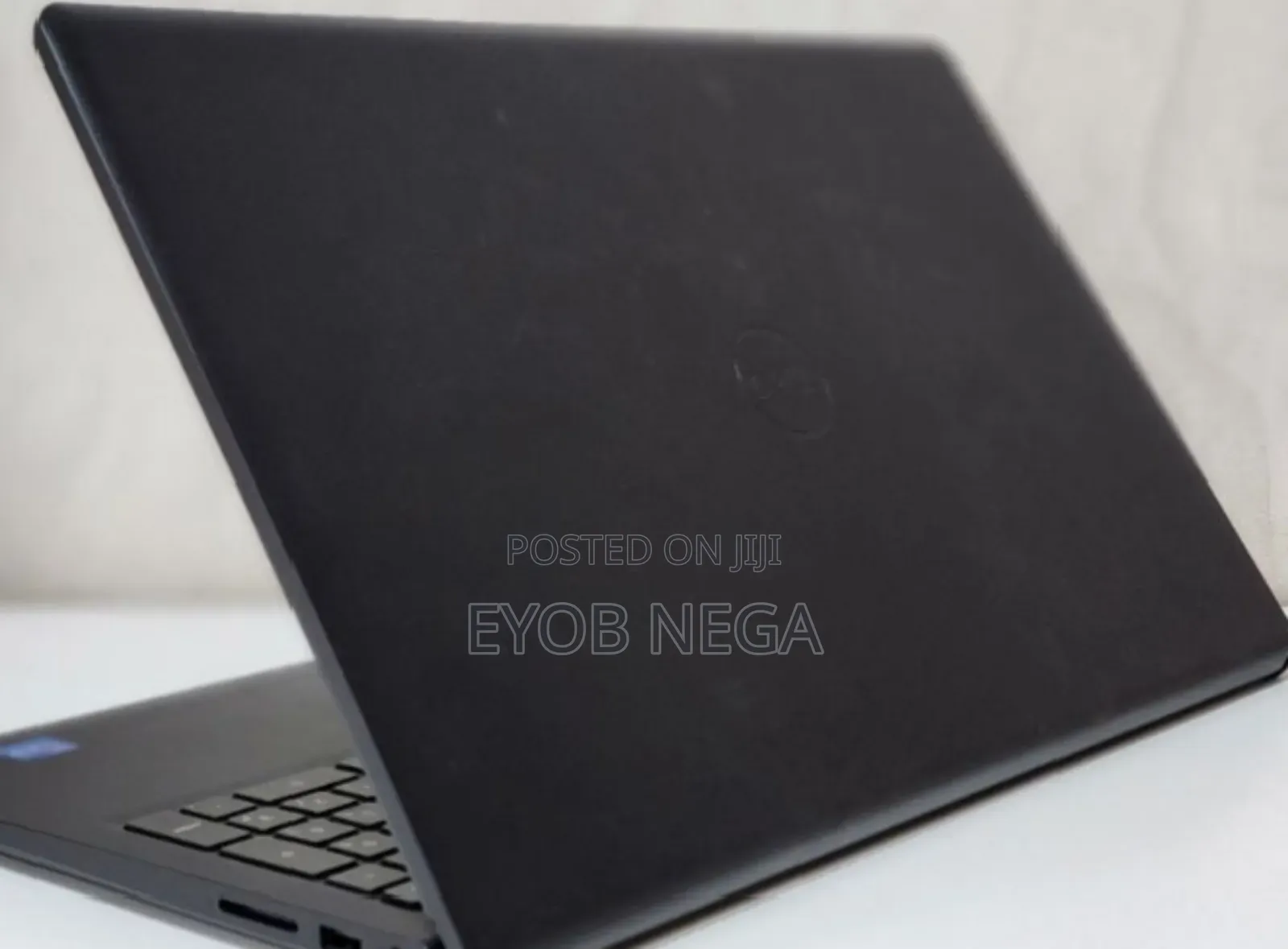 New Laptop Dell Inspiron 15 8GB Intel Core I5 SSD 512GB