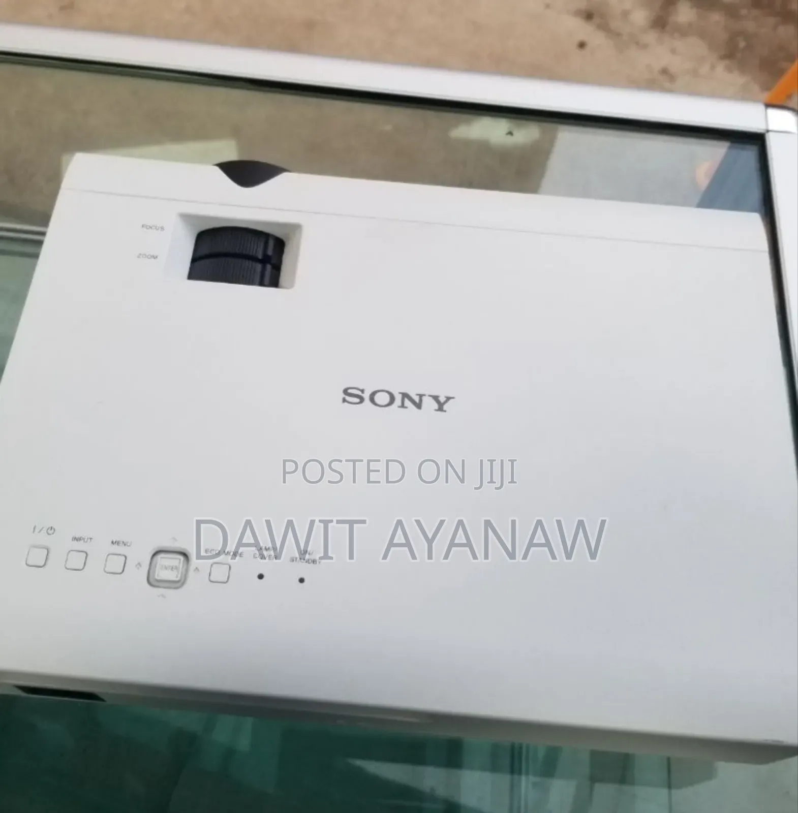 Sony Projector VPL-Dx220