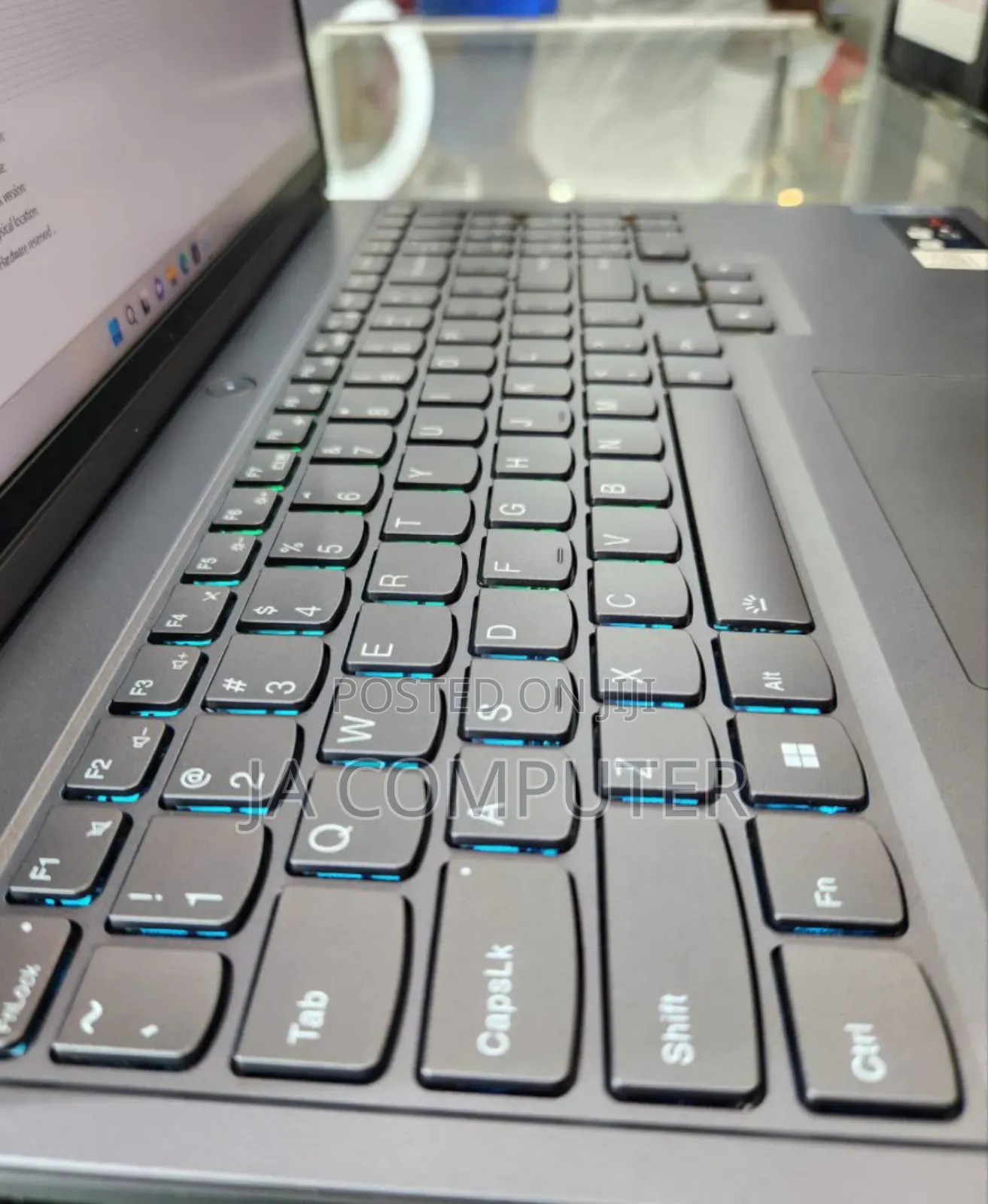 New Laptop Lenovo Legion 5 16GB AMD Ryzen 7 SSD 1T