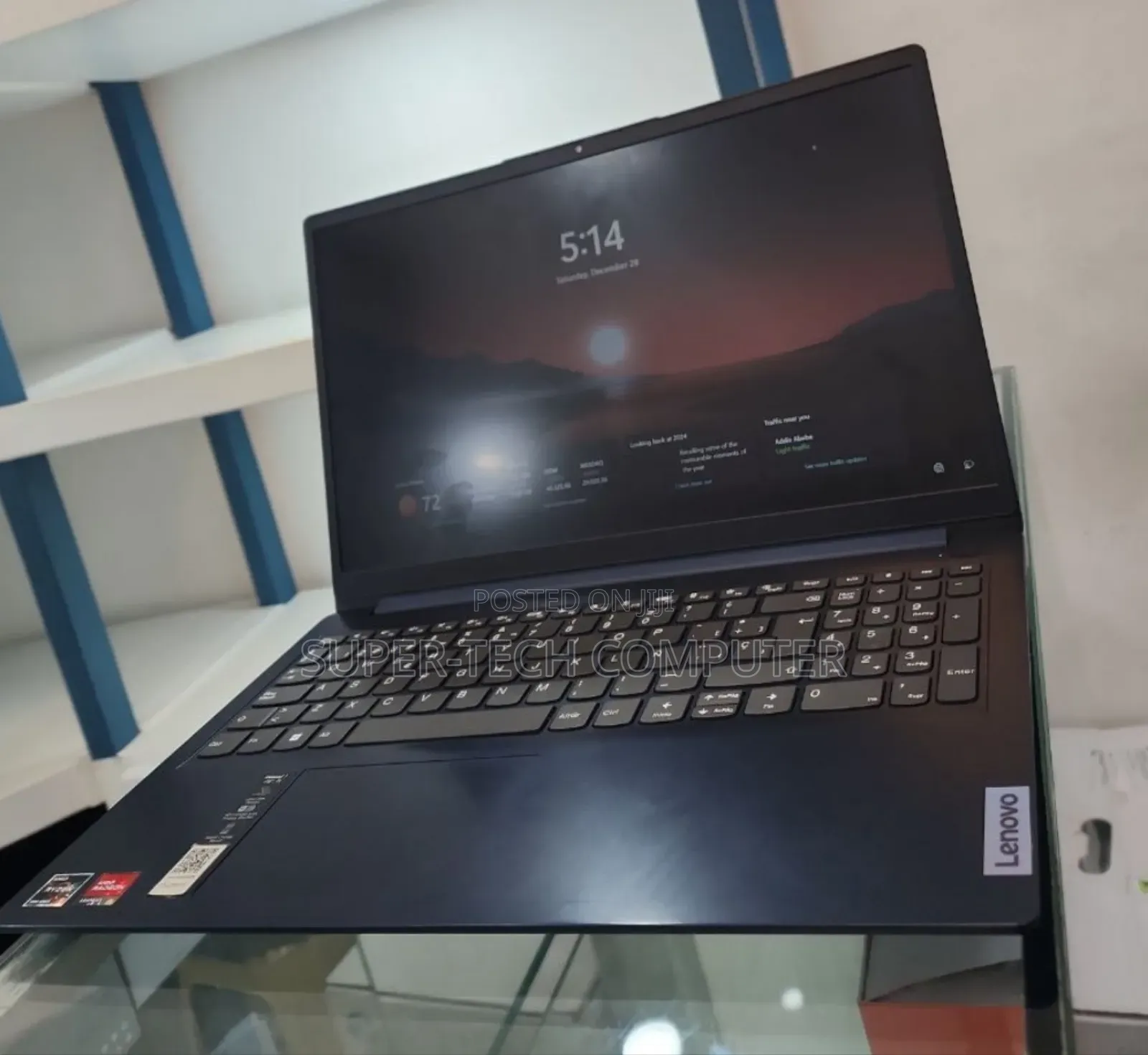 New Laptop Lenovo IdeaPad 320 8GB AMD Ryzen 5 SSD 512GB