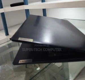 New Laptop Lenovo IdeaPad 320 8GB AMD Ryzen 5 SSD 512GB