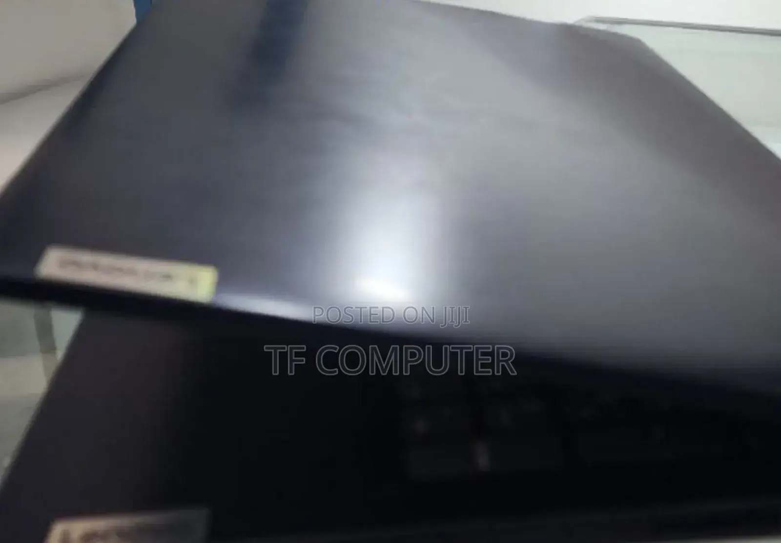 New Laptop Lenovo 8GB AMD Ryzen 5 SSD 512GB