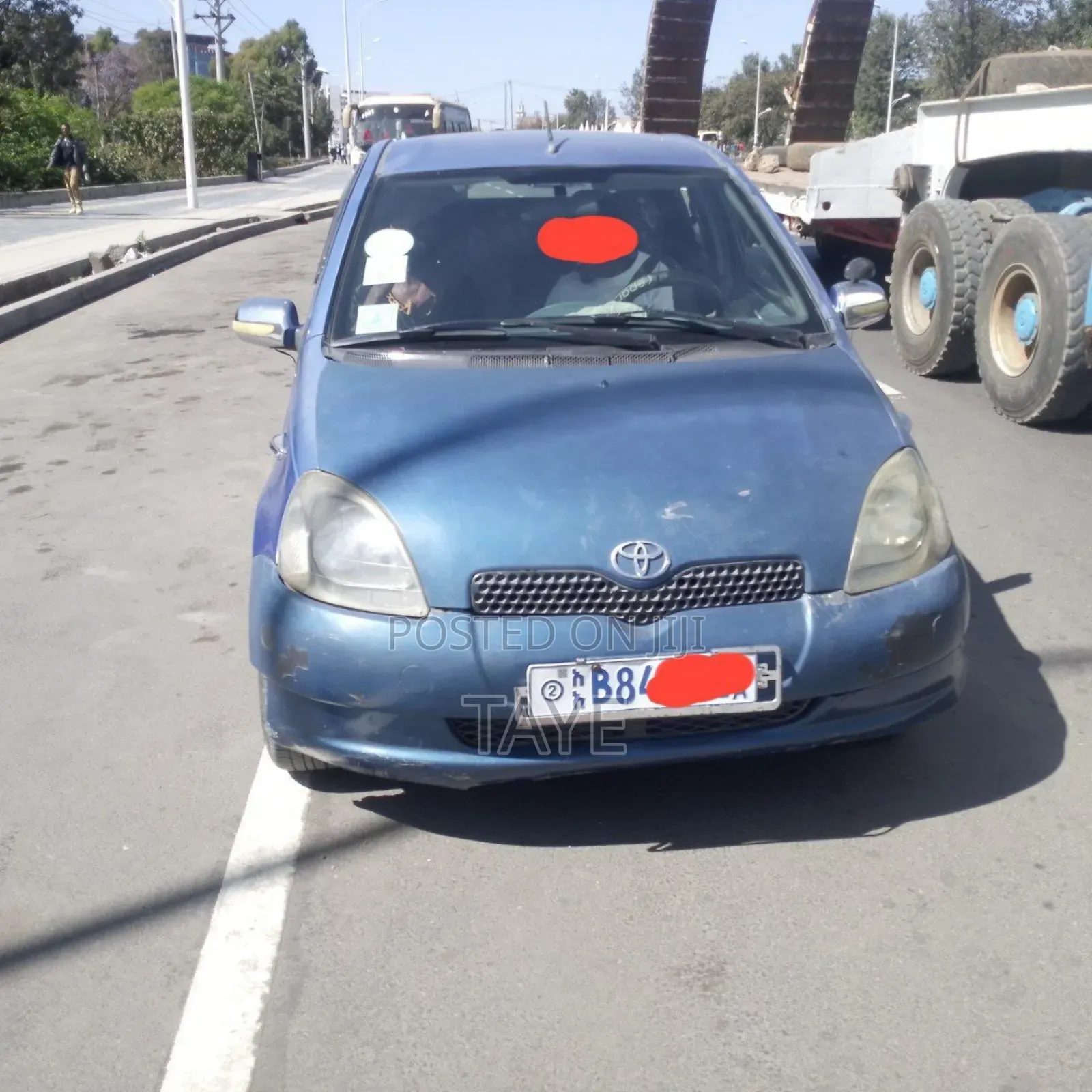 Toyota Vitz 1999 Blue