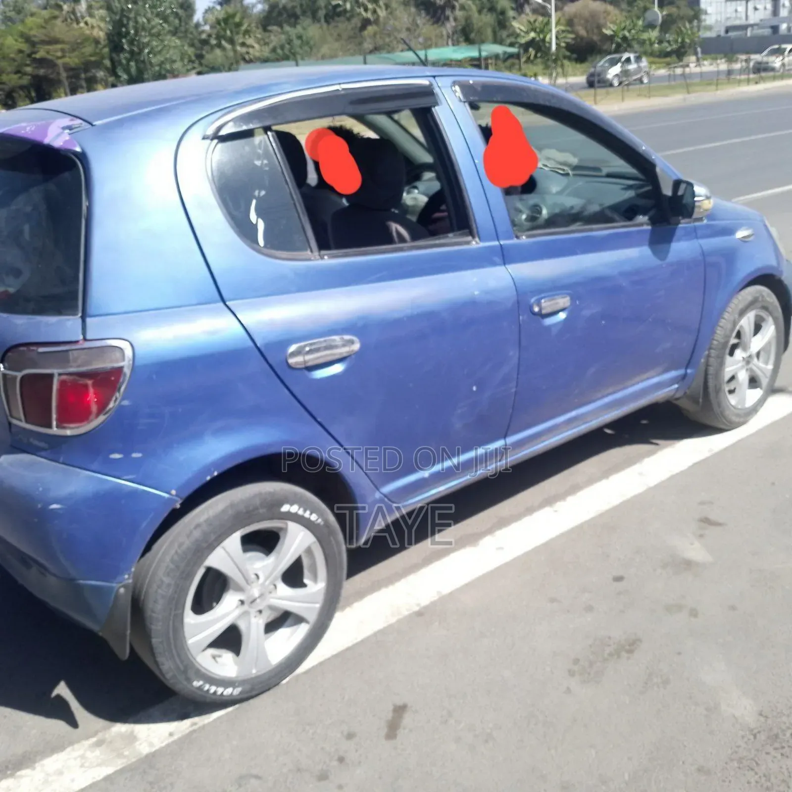 Toyota Vitz 1999 Blue