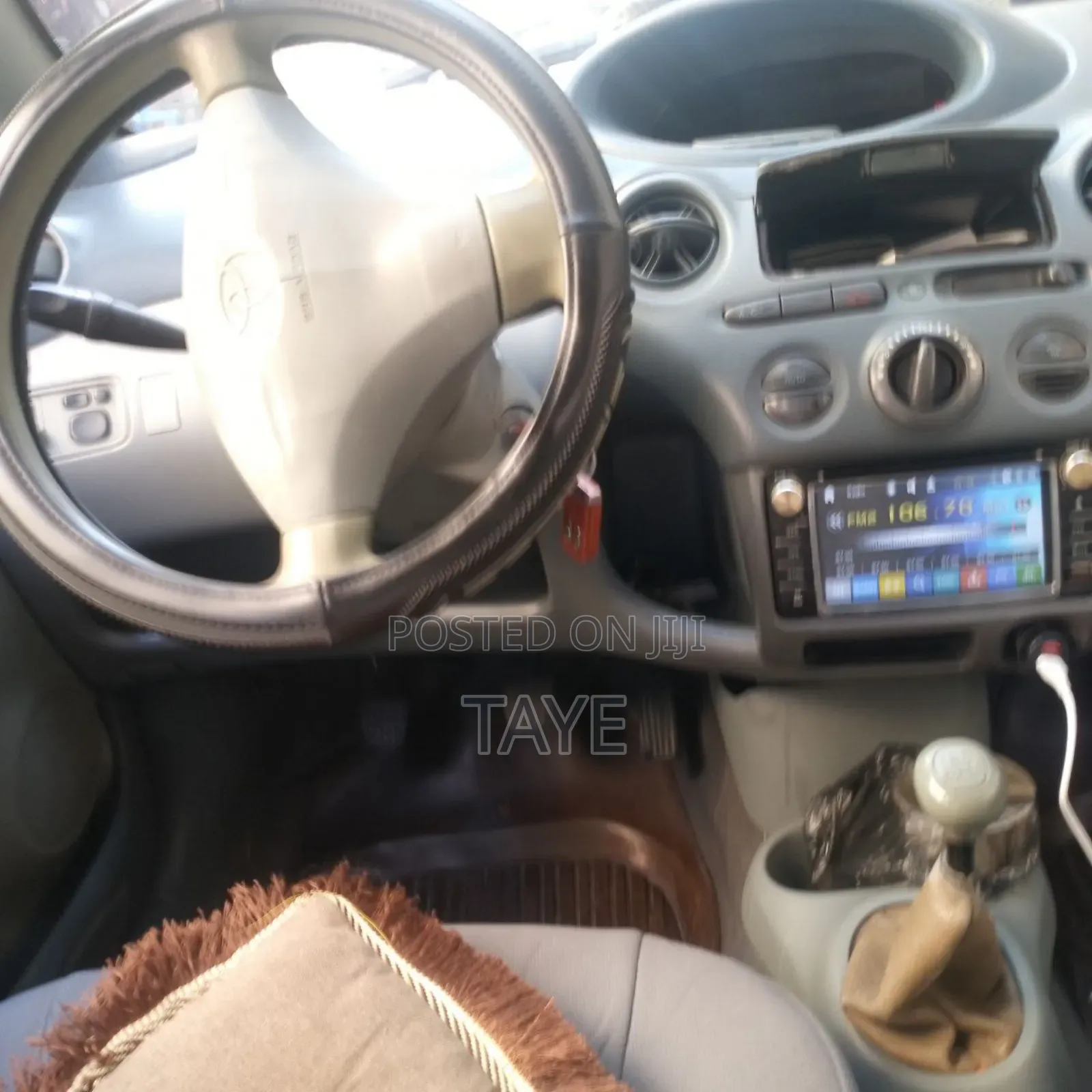 Toyota Vitz 1999 Blue