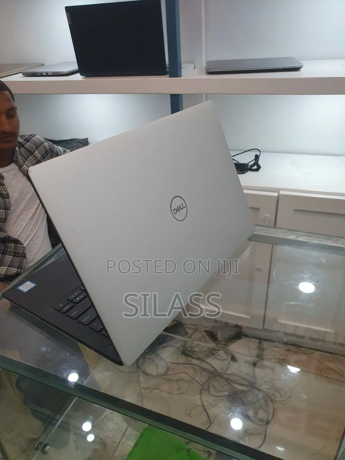 New Laptop Dell XPS 13 16GB Intel Core I7 SSD 512GB