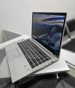 New Laptop HP EliteBook 840 G7 16GB Intel Core I5 SSD 256GB