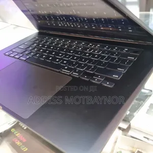 New Laptop Apple MacBook Air 16GB Apple M3 SSD 256GB