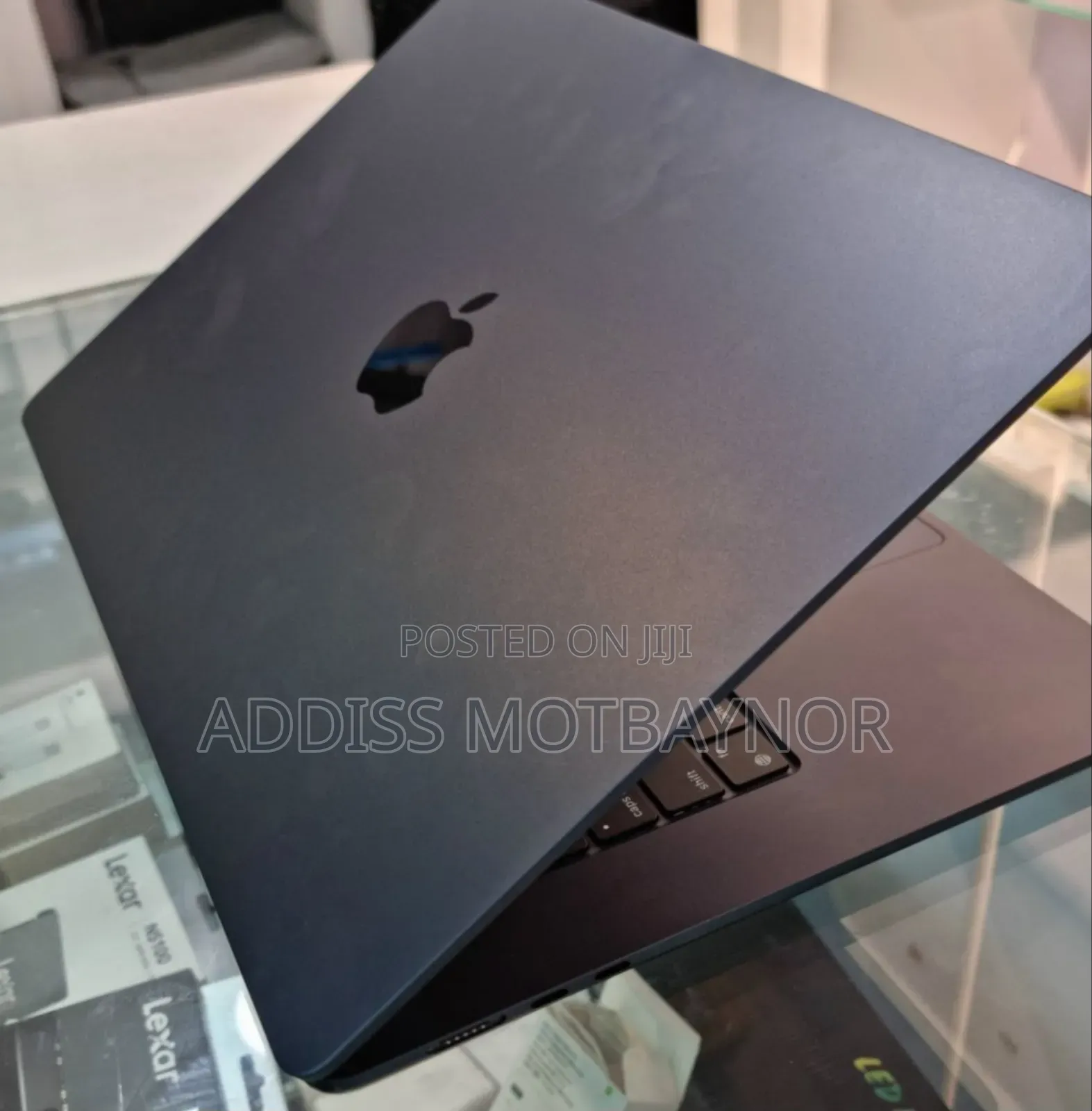 New Laptop Apple MacBook Air 16GB Apple M3 SSD 256GB