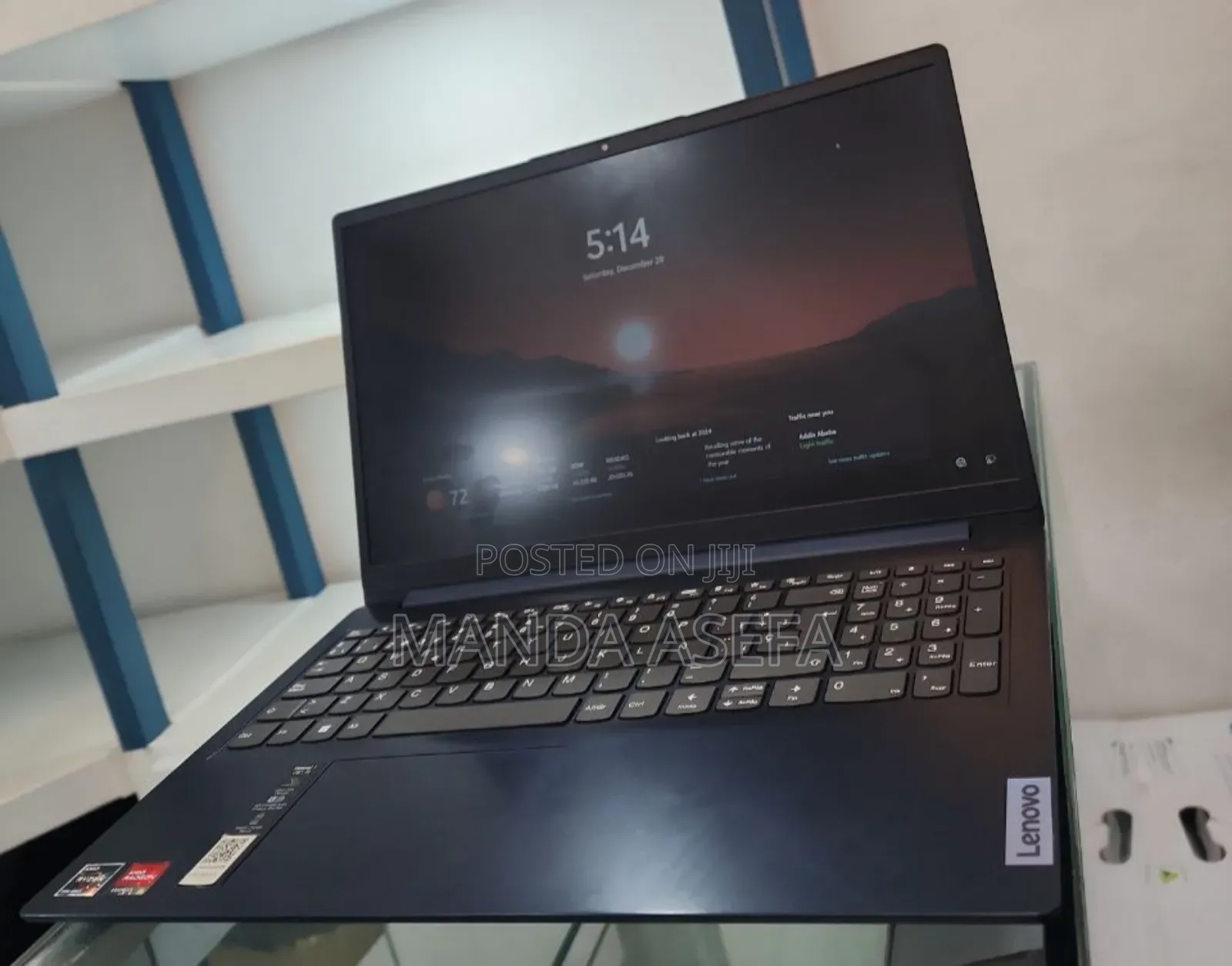 New Laptop Lenovo IdeaPad 1 8GB AMD Ryzen 5 SSD 512GB