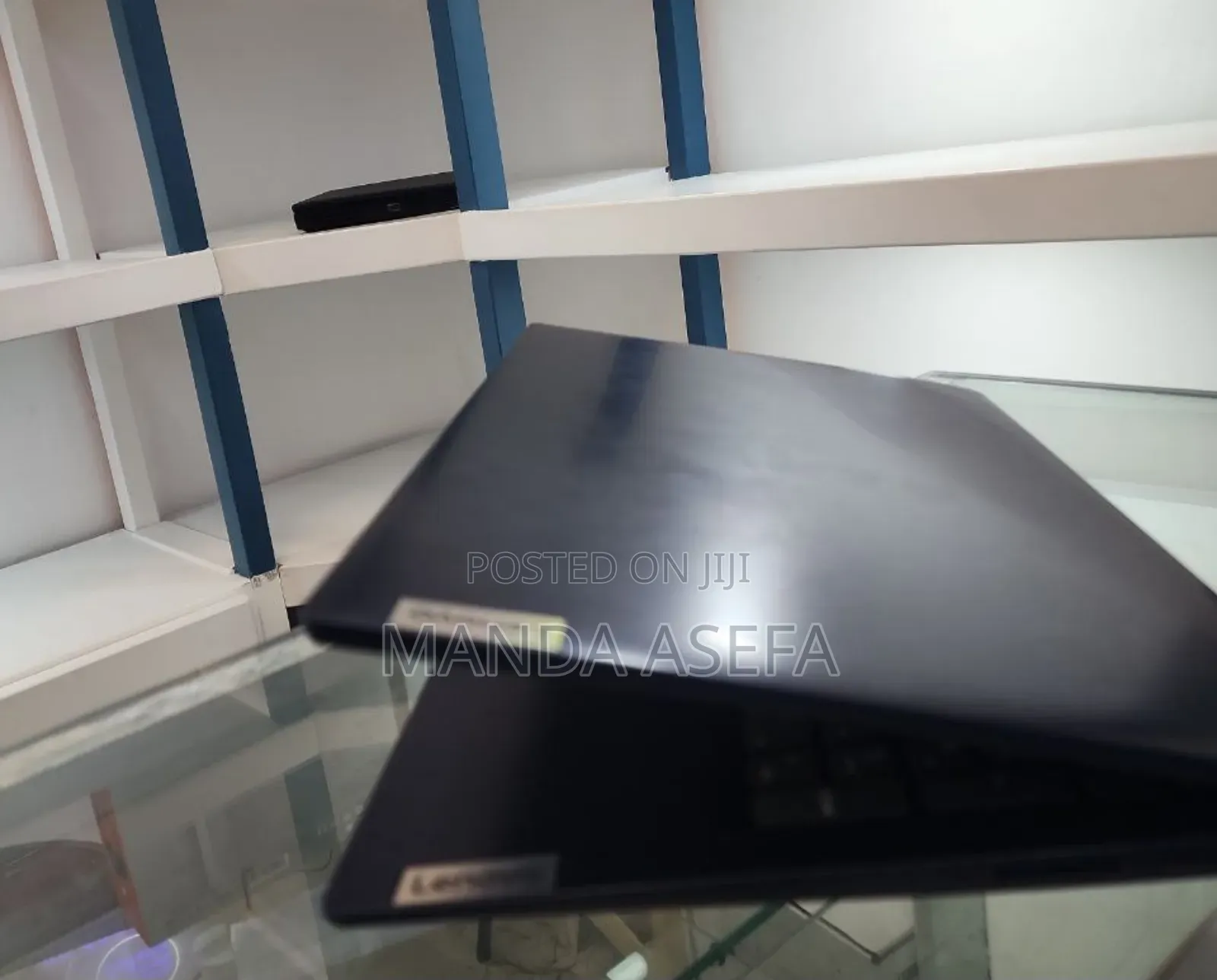 New Laptop Lenovo IdeaPad 1 8GB AMD Ryzen 5 SSD 512GB