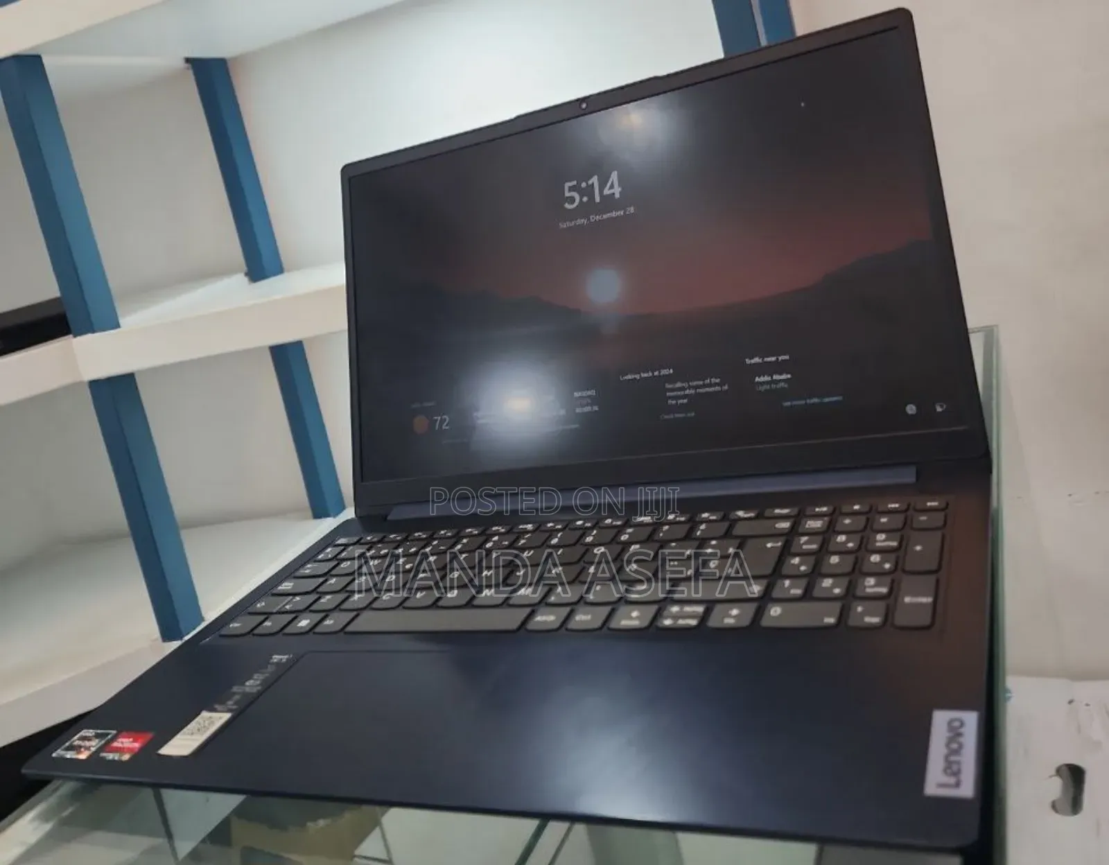 New Laptop Lenovo IdeaPad 1 8GB AMD Ryzen 5 SSD 512GB