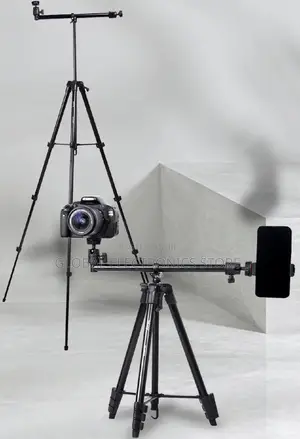 Photo - Professional Heavy Duty Tripod