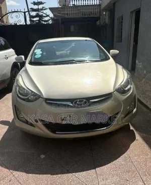 Photo - Hyundai Avante 2015 Brown