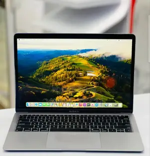 New Laptop Apple MacBook Air 2019 16GB Intel Core I7 SSD 512GB
