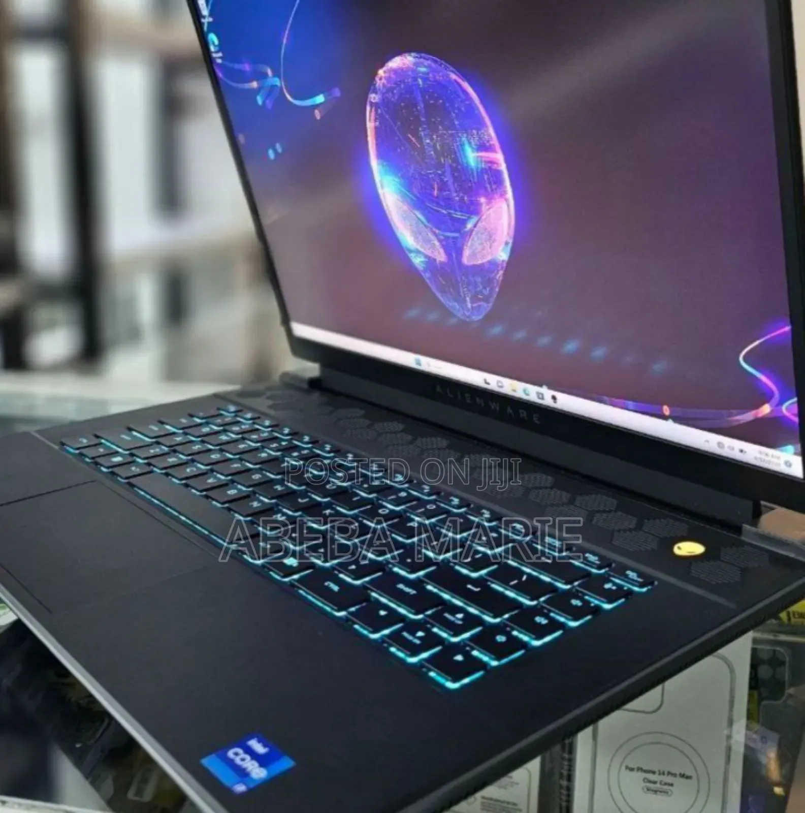 New Laptop Alienware M17x R2 16GB Intel Core I7 SSD 1T