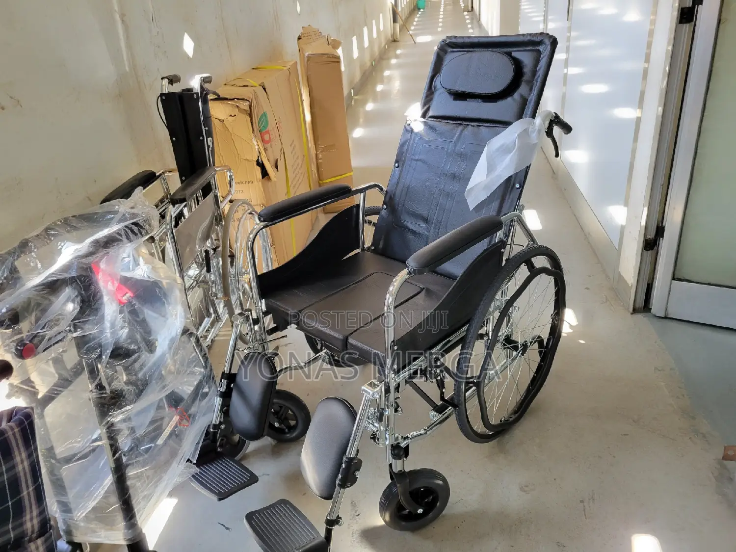 Reclining Wheelchair畷super Light 丄aluminum Frame Wheelchair