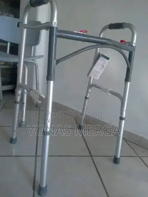 Photo - Foldable Design-the Walker Is Easy to Foldㄈㄅwalker虹walker