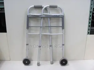 Photo - Reliability Walker步walker登safety Frame in the Bathroom Well