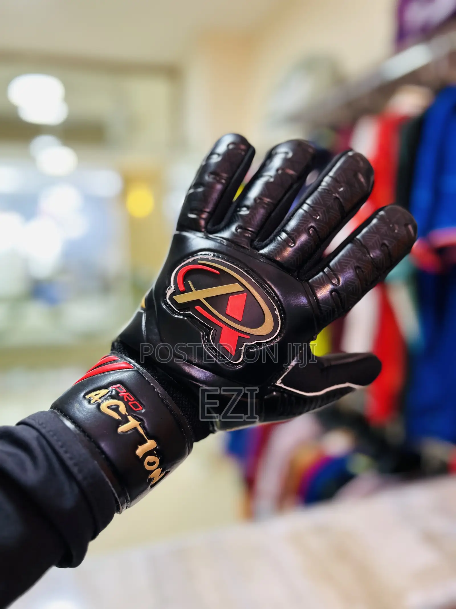 በረኛ ጓንት / Glove