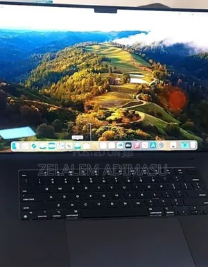 New Apple MacBook Pro 2023 M3 14-Inch 18GB Intel Core I7 SSD 512GB