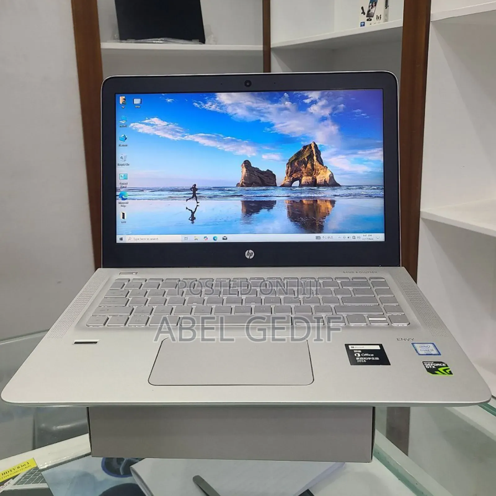 New Laptop HP Envy 14 8GB Intel Core I5 SSD 512GB