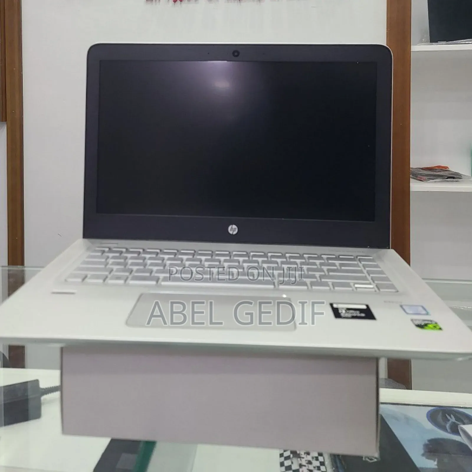 New Laptop HP Envy 14 8GB Intel Core I5 SSD 512GB
