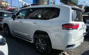 New Toyota Land Cruiser 3.3 Diesel 4WD 2022 White