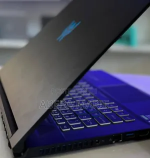 New Laptop Acer Predator Triton 500 SE 16GB Intel Core I7 SSD 512GB