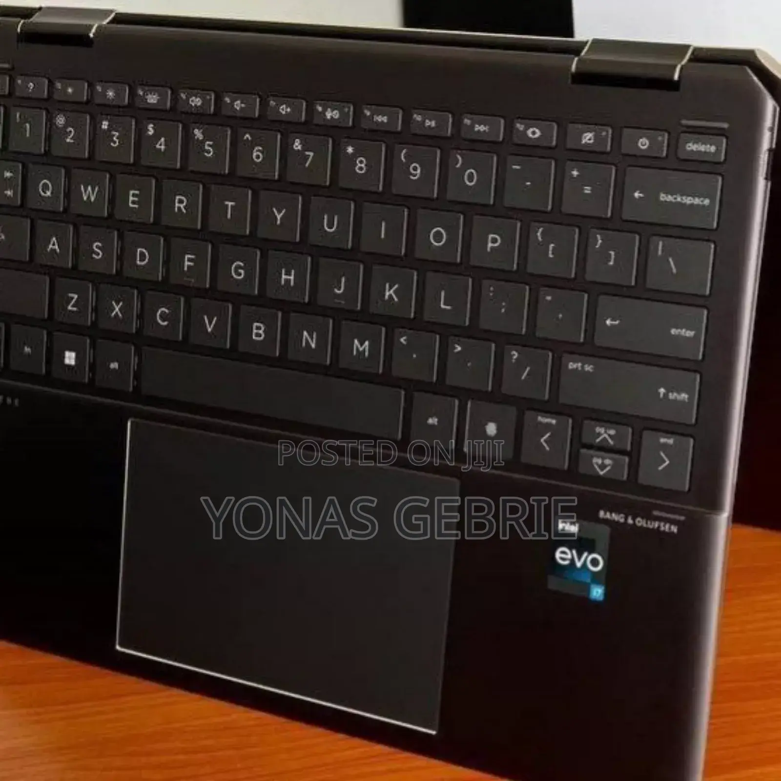 New Laptop HP Spectra 13 16GB Intel Core I7 SSD 512GB