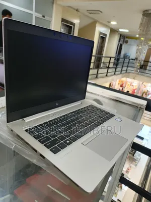Photo - New Laptop HP EliteBook 840 G6 8GB Intel Core I7 SSD 512GB