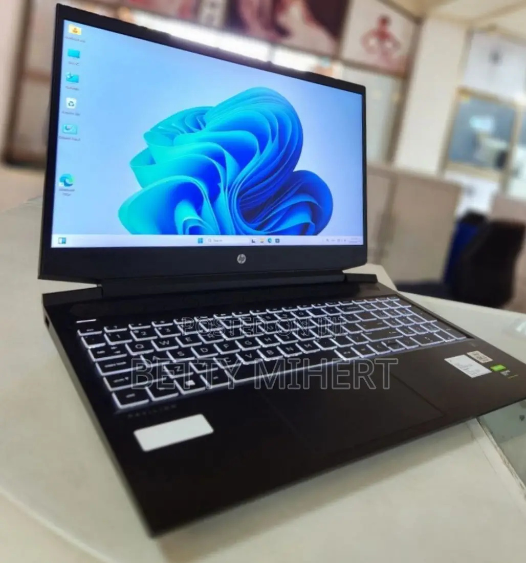 Laptop HP Pavilion 15 16GB Intel Core I5 SSD 512GB