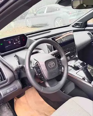 New Toyota bZ4X 2024 Gray