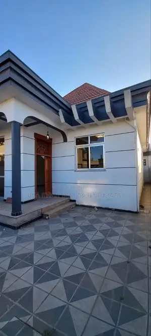 Photo - Furnished 4bdrm House in Ccd Area, Oromia-Finfinne for sale