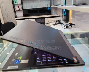 New Laptop Lenovo 16GB Intel Core I7 SSD 1T