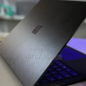 New Laptop Microsoft Surface Laptop 2 8GB Intel Core I7 SSD 256GB