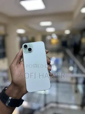 Photo - Apple iPhone 15 Plus 128 GB Green