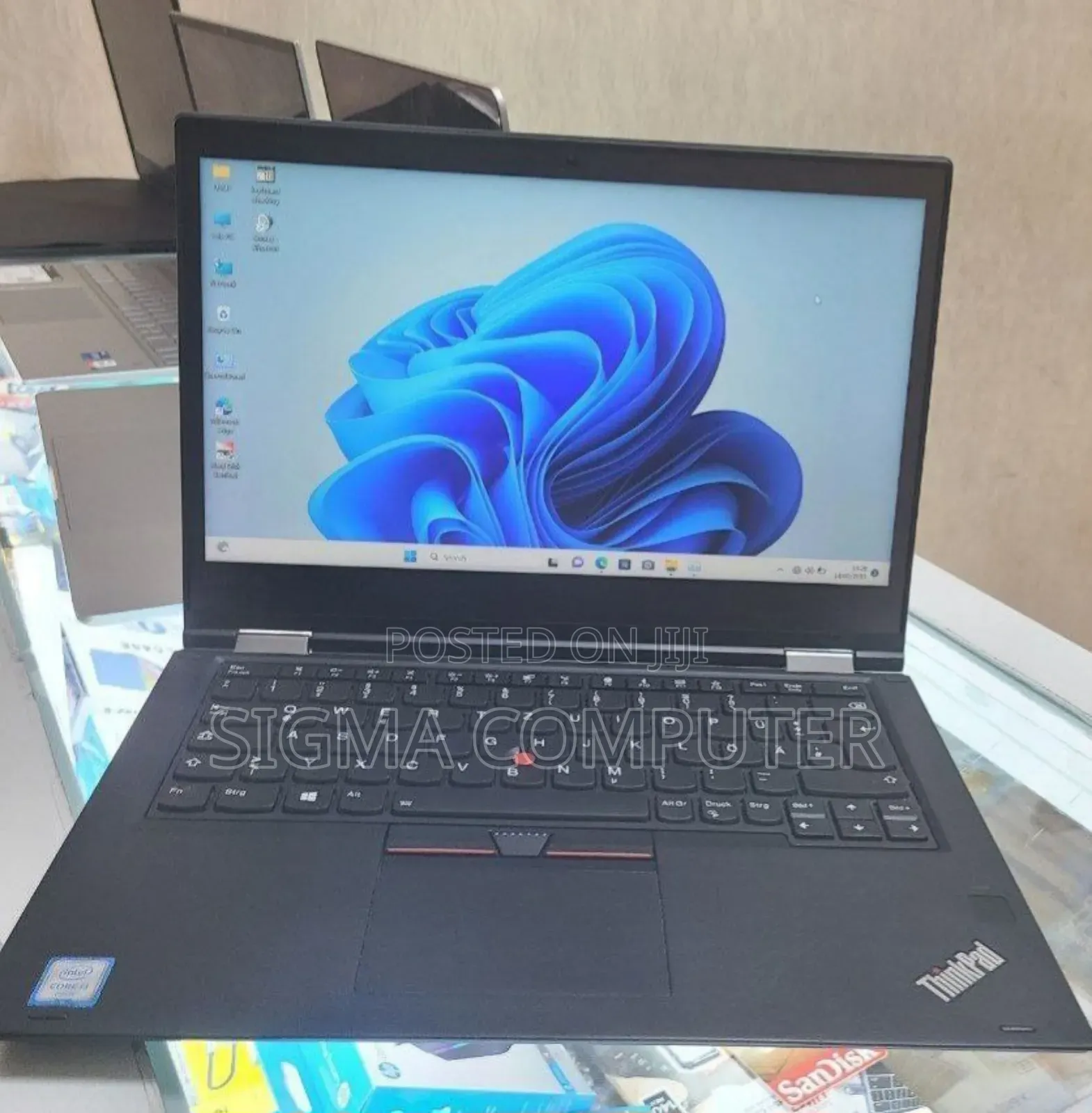 New Laptop Lenovo ThinkPad Yoga 370 8GB Intel Core I5 SSD 512GB