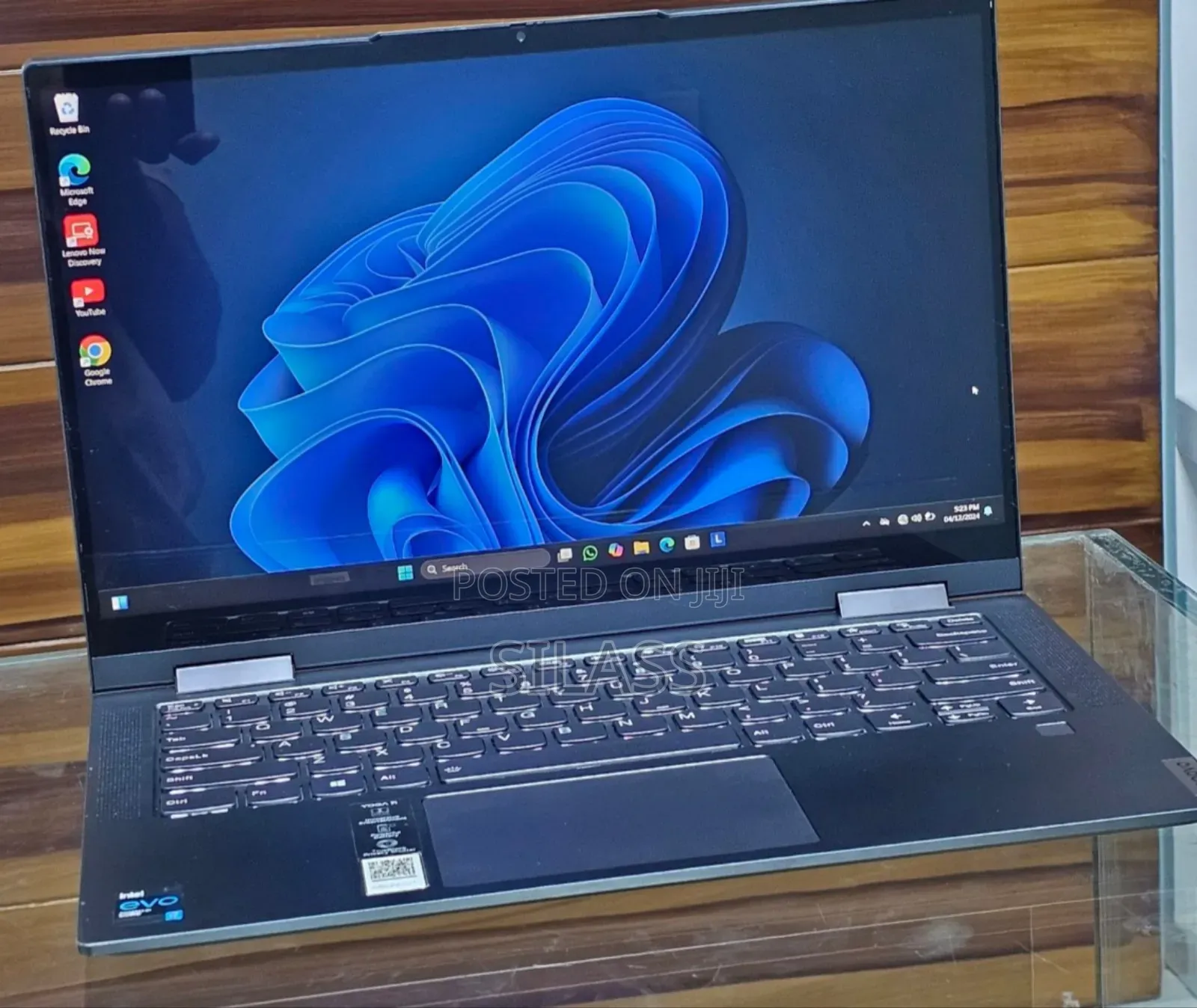 New Laptop Lenovo Yoga 9i 12GB Intel Core I7 SSHD (Hybrid) 512GB