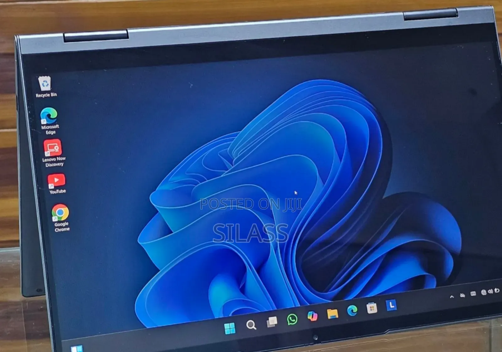 New Laptop Lenovo Yoga 9i 12GB Intel Core I7 SSHD (Hybrid) 512GB