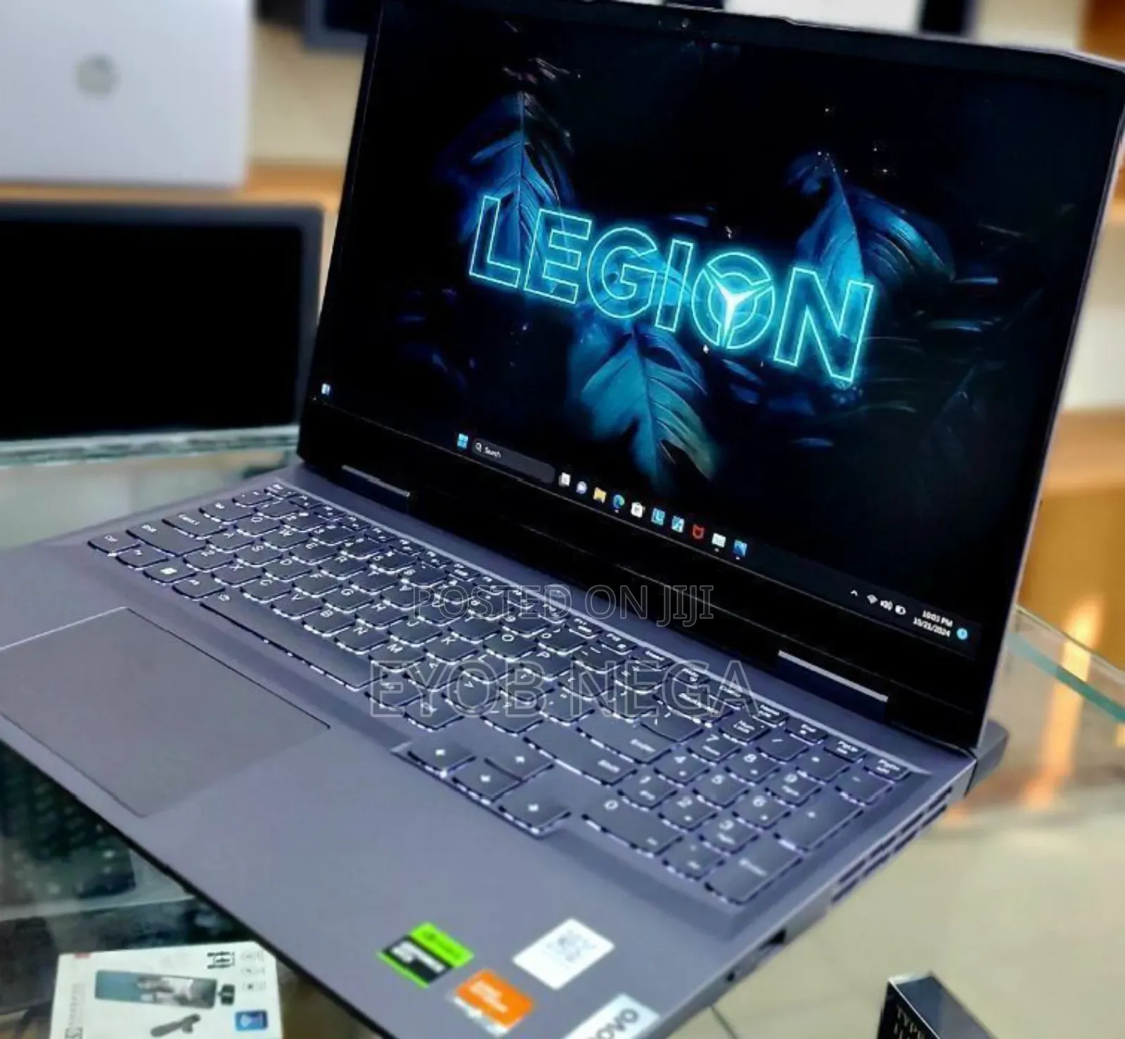 New Laptop Lenovo LOQ 15IRH8 16GB AMD Ryzen 7 SSD 512GB