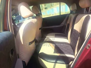 Toyota Yaris 2010 Burgundy