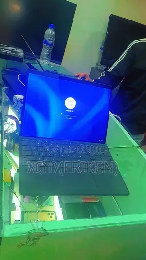 New Laptop Microsoft Surface Pro 9 16GB Intel Core I5 SSD 256GB