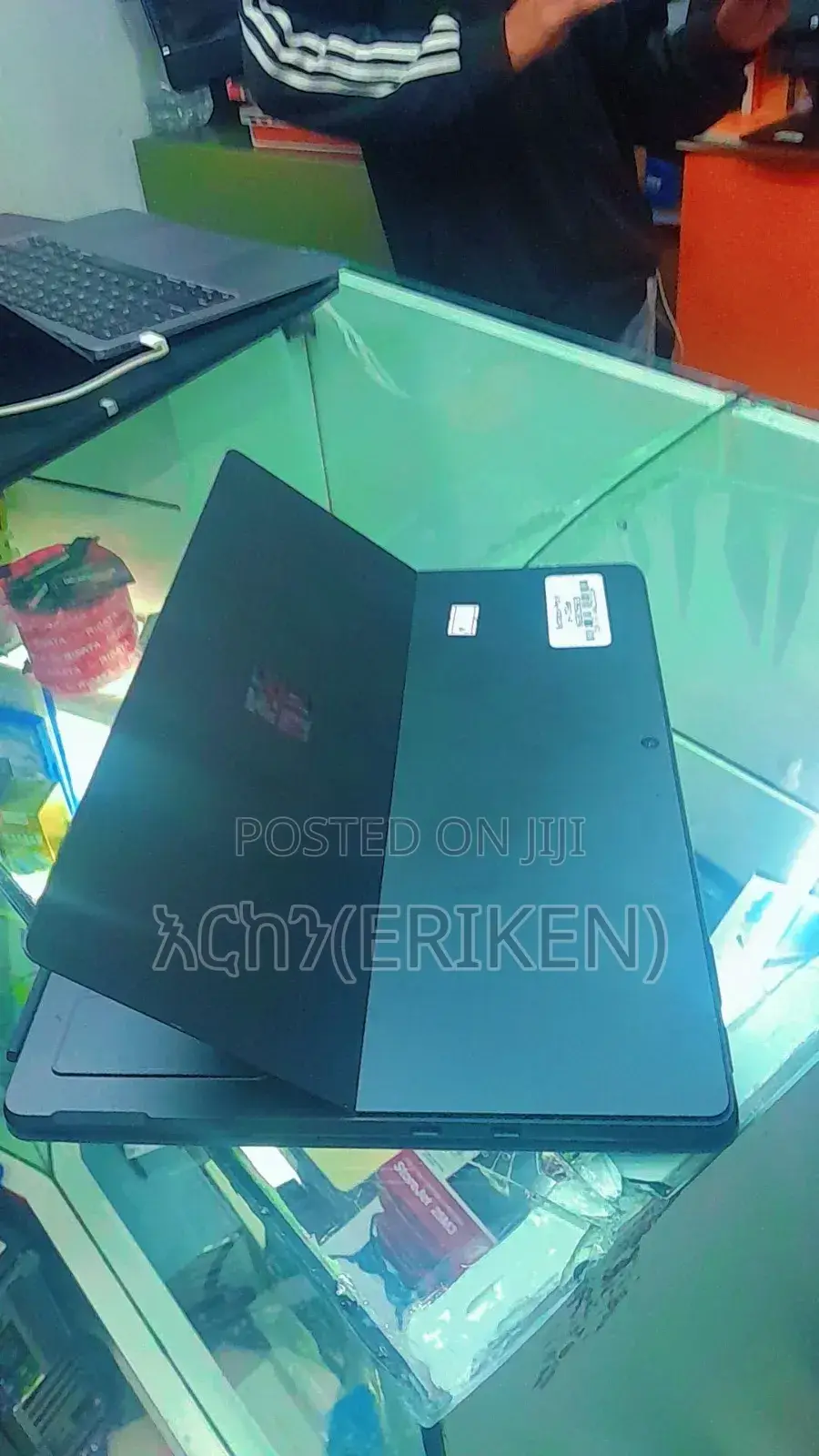 New Laptop Microsoft Surface Pro 9 16GB Intel Core I5 SSD 256GB